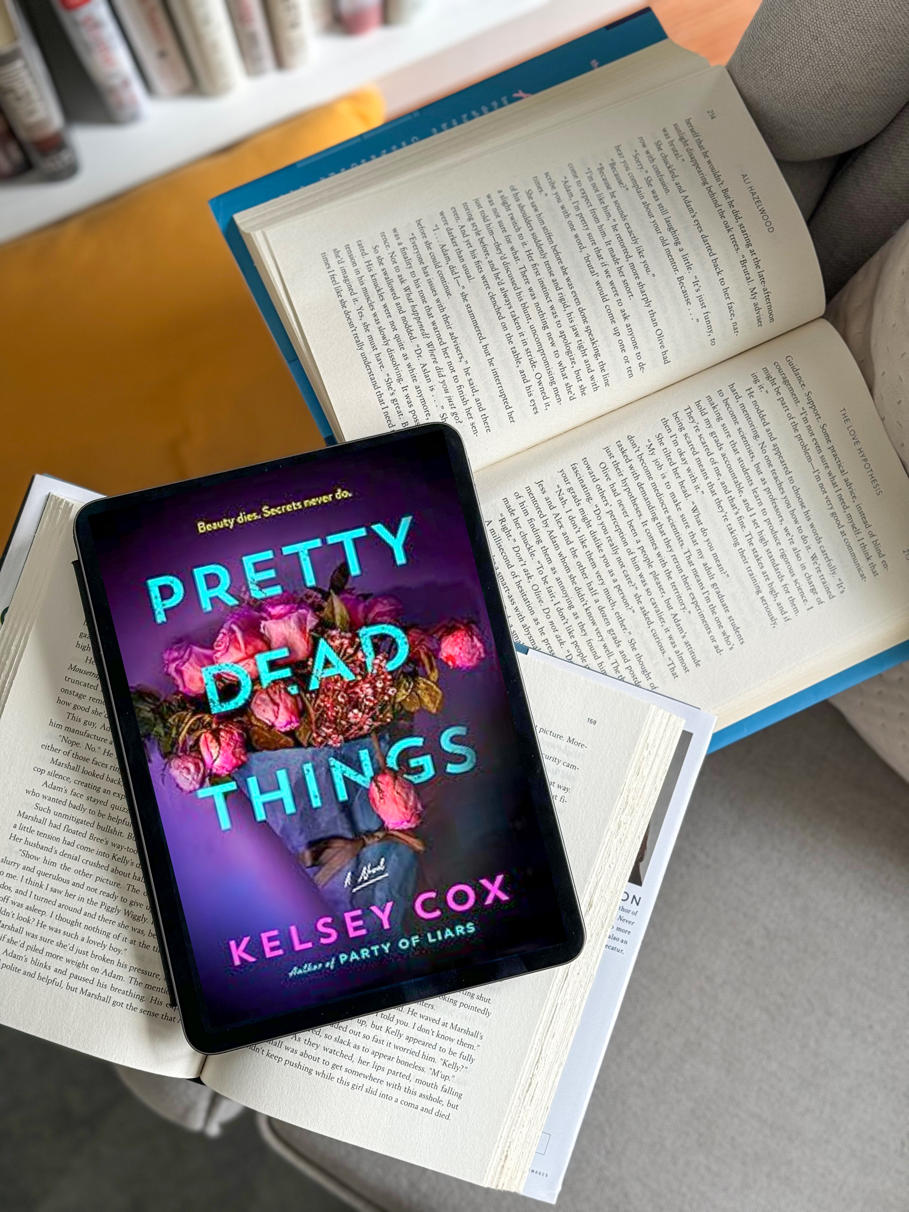 Pretty Dead Things